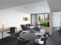 1 Bedroom City View Apartment - Mantra South Bank Brisbane